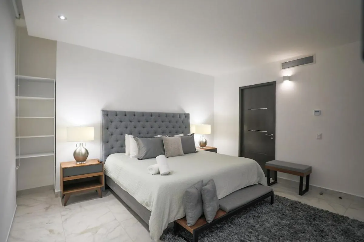 Apartment Luxury 3Br Apt, Wifi 1Gb, Laundry, Pools, Gym Cancun Mexico