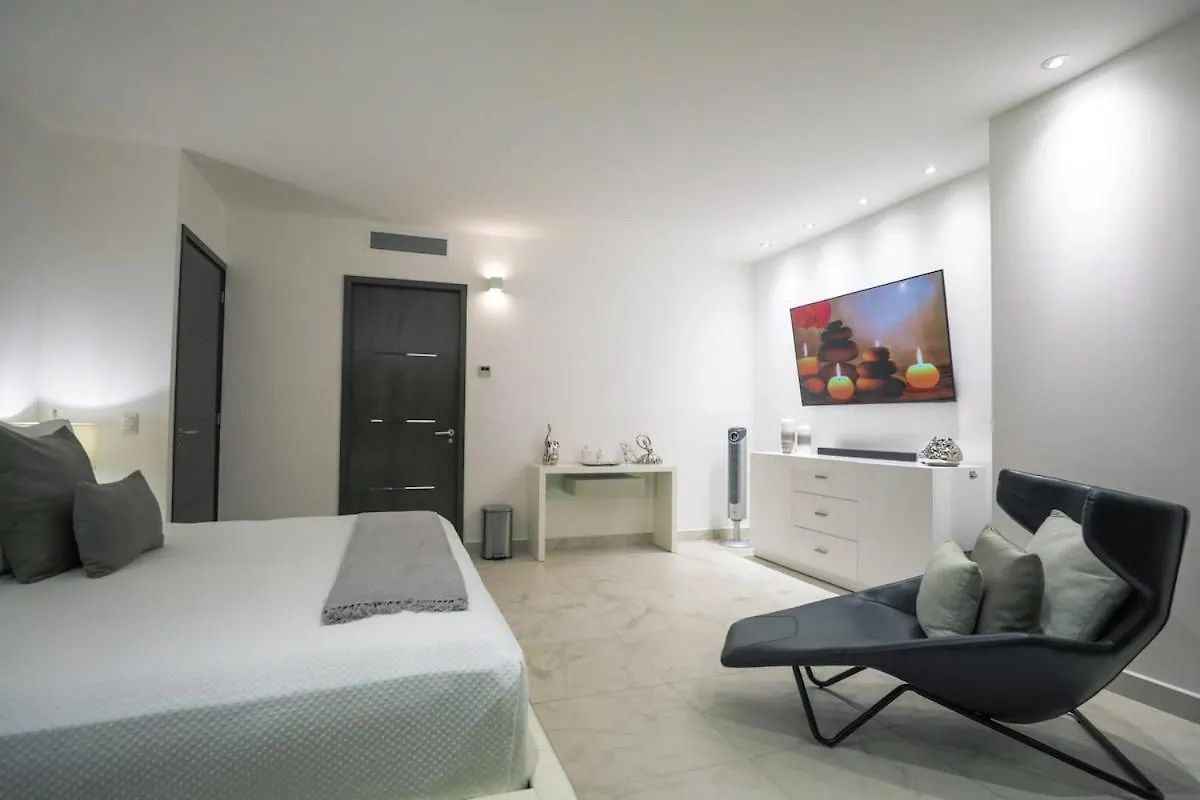 Luxury 3Br Apt, Wifi 1Gb, Laundry, Pools, Gym Cancun