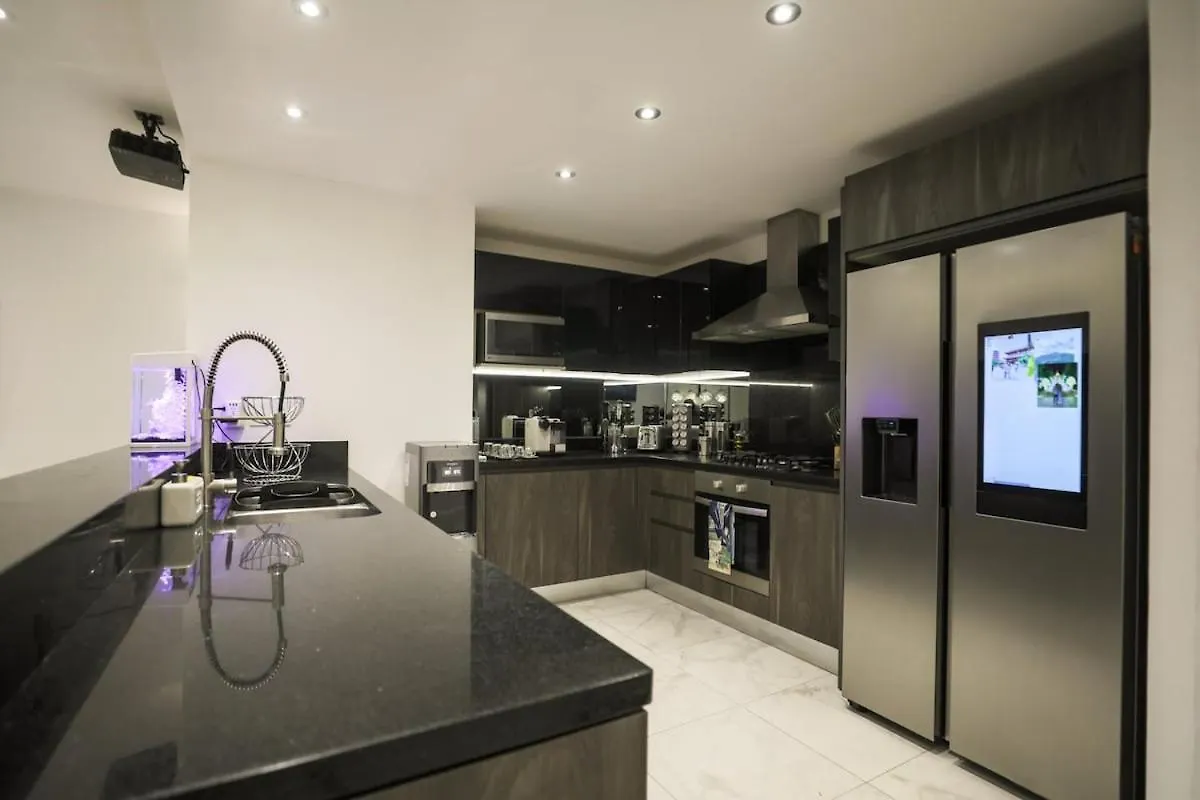 Apartment Luxury 3Br Apt, Wifi 1Gb, Laundry, Pools, Gym Cancun