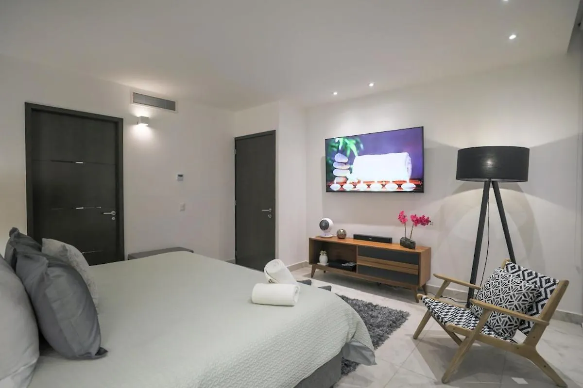 Luxury 3Br Apt, Wifi 1Gb, Laundry, Pools, Gym Cancun 0*,