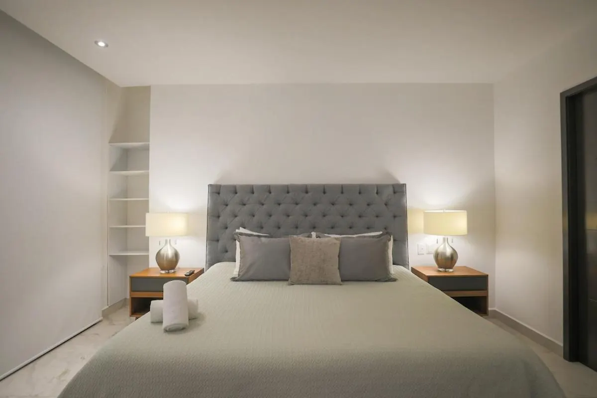 Luxury 3Br Apt, Wifi 1Gb, Laundry, Pools, Gym Cancun